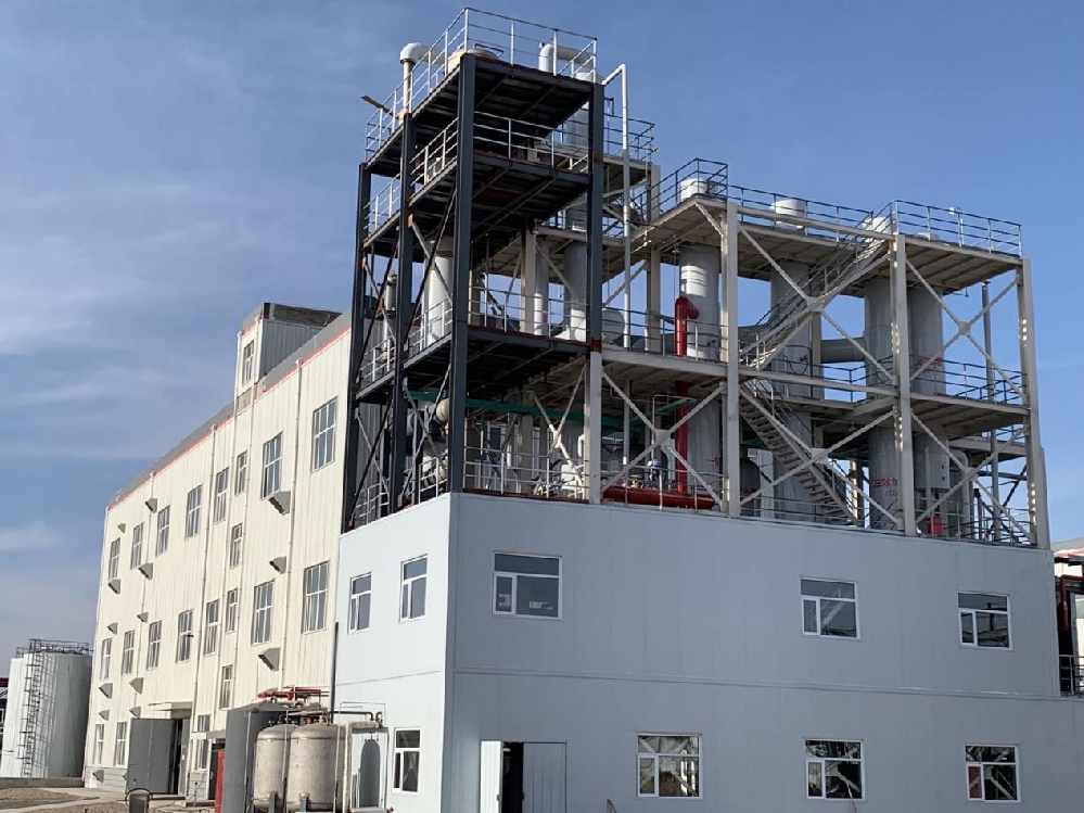 化工行業(yè)氯化鈉、硫酸鈉、高COD廢水三效蒸發(fā)結(jié)晶系統(tǒng)